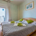 With Parking Space - 5478 דירה *