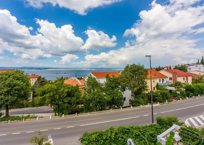 With Parking Space - 5478 Διαμέρισμα Crikvenica
