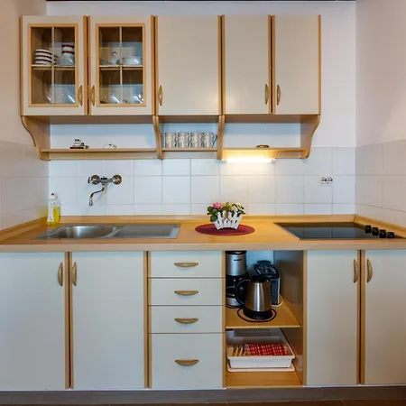 With A Parking Space - 5478 Apartment Crikvenica